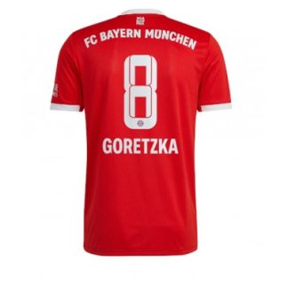 Poceni Moški Nogometni dresi Bayern Munich Domači Kratek Rokav 2022-23 Leon GORETZKA 8